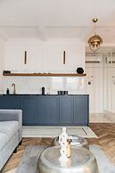 Central Palace - LoftAffair Collection