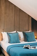 Central Palace - LoftAffair Collection