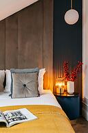 Central Palace - LoftAffair Collection