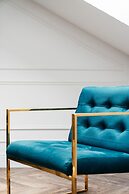 Central Palace - LoftAffair Collection