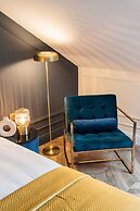 Central Palace - LoftAffair Collection