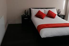 1-bed Apt Sleeps 2 With Free Parking