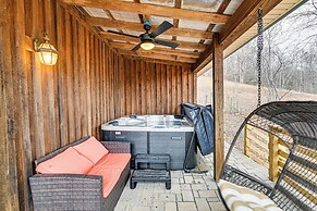 Bee Spring Cabin w/ Arcade Game: Steps to Lake!