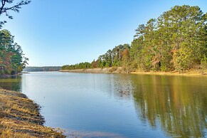 Modern Mccormick Townhome on Lake Thurmond!