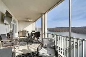 High-floor Osage Beach Condo w/ Lake & Park Views