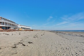 Tranquil Ogunquit Condo: Walk to Beach & Marina!