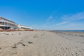 Tranquil Ogunquit Condo: Walk to Beach & Marina!