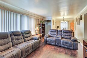 Family-friendly Detroit Home: 12 Mi to Downtown!