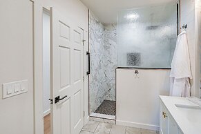 Stellar Craig Apartment - Walk to Restaurants!