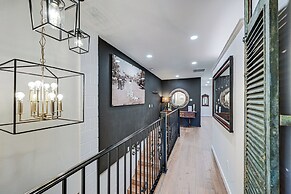 Stellar Craig Apartment - Walk to Restaurants!