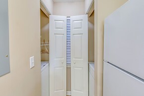 Pawleys Island Condo w/ Screened Porch + Golfing!