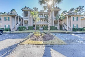 Pawleys Island Condo w/ Screened Porch + Golfing!