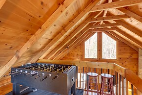 Blue Ridge Retreat w/ Hot Tub & Mountain Views!