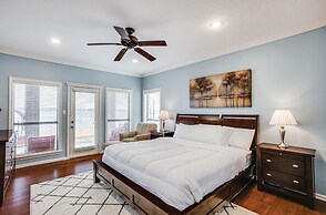 Lakefront Montgomery Home w/ Private Dock!