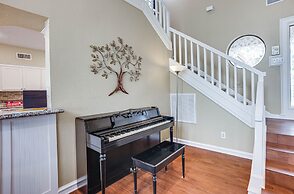 Lakefront Montgomery Home w/ Private Dock!