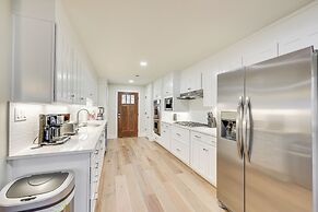 Grand Lakefront Home in Hot Springs w/ Boat Dock!