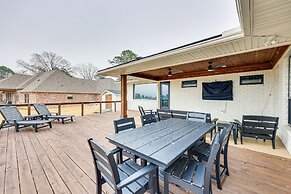 Grand Lakefront Home in Hot Springs w/ Boat Dock!