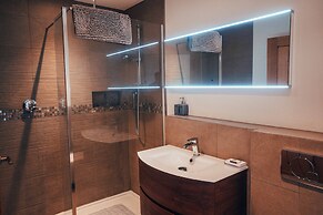 Beautiful Cottage in Idyllic Countryside Setting