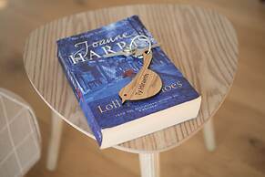 Beautiful Cottage in Idyllic Countryside Setting