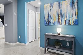 3725pcl-windsor Island Resort 5 Bedroom Townhouse by RedAwning