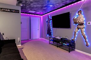 3725pcl-windsor Island Resort 5 Bedroom Townhouse by RedAwning