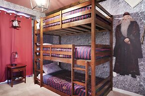 3725pcl-windsor Island Resort 5 Bedroom Townhouse by RedAwning