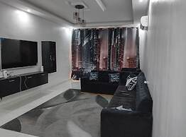 Luxury 2- Apartment Furnished Luxury Residence