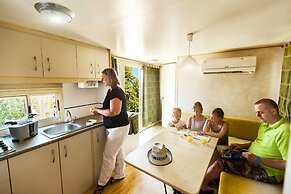hu Firenze Certosa camping in town