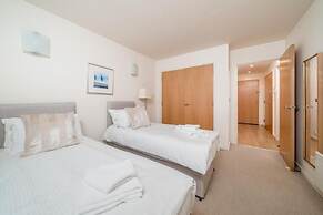Luxury 1 Bed Apartment Close To Excel & o2