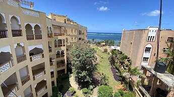 Lux Suites Shanzu Beachfront Apartments