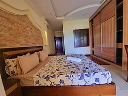 Lux Suites Shanzu Beachfront Apartments