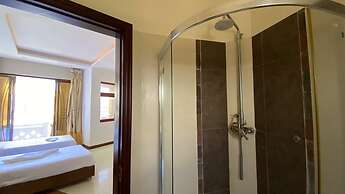 Lux Suites Shanzu Beachfront Apartments