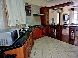 Lux Suites Shanzu Beachfront Apartments