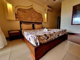 Lux Suites Shanzu Beachfront Apartments