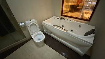 Lux Suites Shanzu Beachfront Apartments