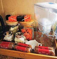 Charming 3-bed Holiday Home in Poole, Rockley Park