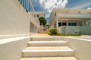 Private pool in beach front Villa