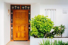 Private pool in beach front Villa
