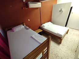 Flamencamarones Hotel Familiar