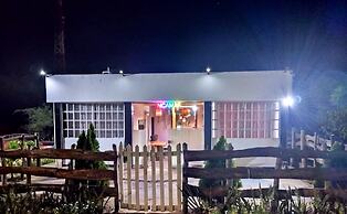 Flamencamarones Hotel Familiar