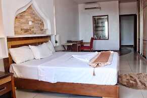 Lux Suites Shanzu Oceanfront Apartments