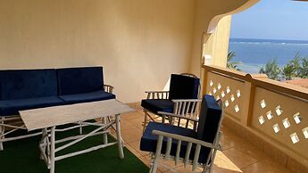 Lux Suites Shanzu Oceanfront Apartments
