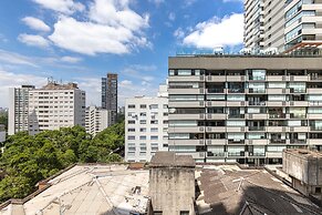 VNO - Oscar Freire Studios on Subway