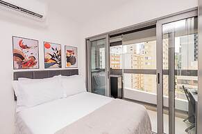 VNO - Oscar Freire Studios on Subway