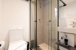 VNO - Oscar Freire Studios on Subway