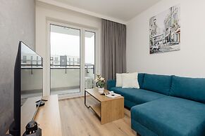 Beautiful Blue Apartment by Renters