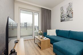 Beautiful Blue Apartment by Renters