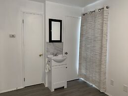 Central Bellevue Guesthouse