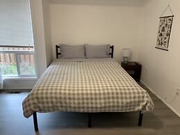 Central Bellevue Guesthouse