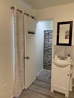 Central Bellevue Guesthouse